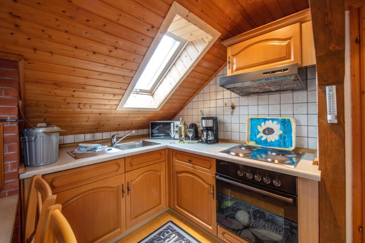 Ferienhaus "Anne" Und Weingut Willi Fett Ellenz-Poltersdorf Exterior photo