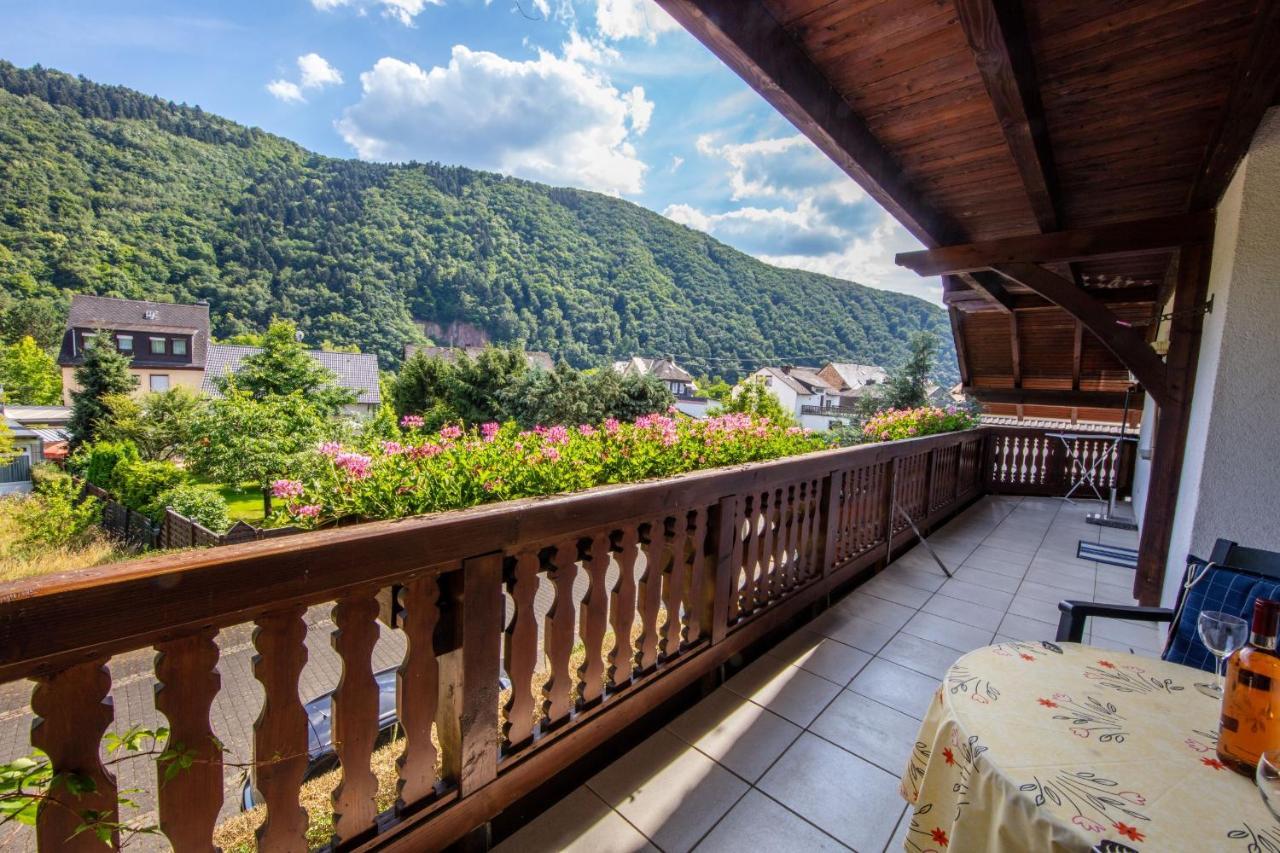 Ferienhaus "Anne" Und Weingut Willi Fett Ellenz-Poltersdorf Exterior photo